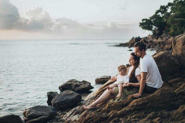 family by the sea