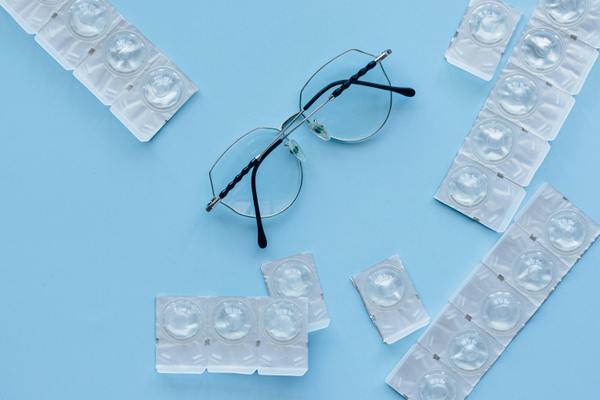 glasses